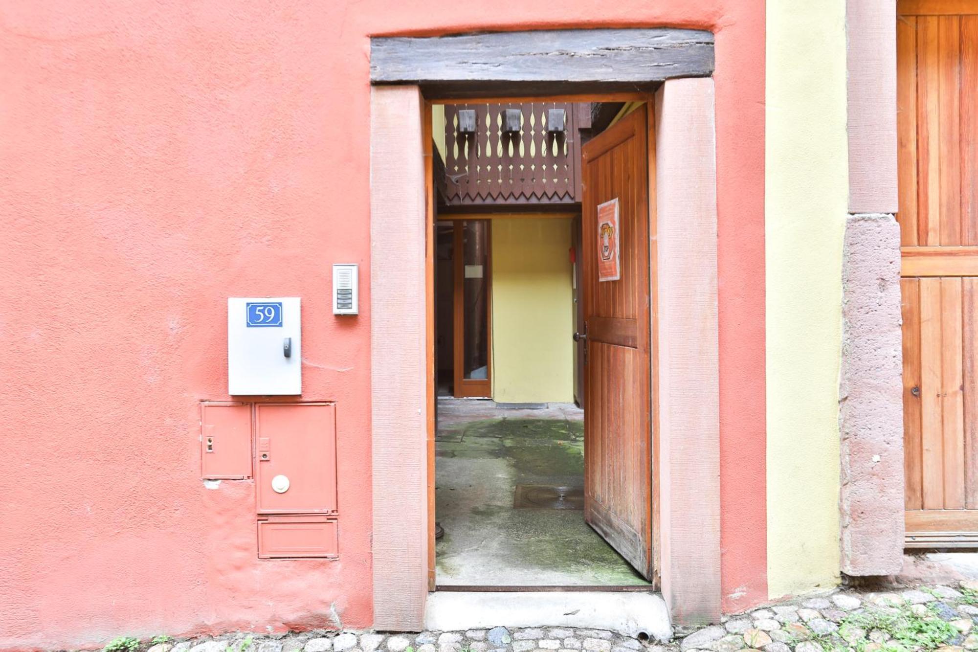 Gite "La Maison Jaune" A Kaysersberg Avec Garage Exterior foto